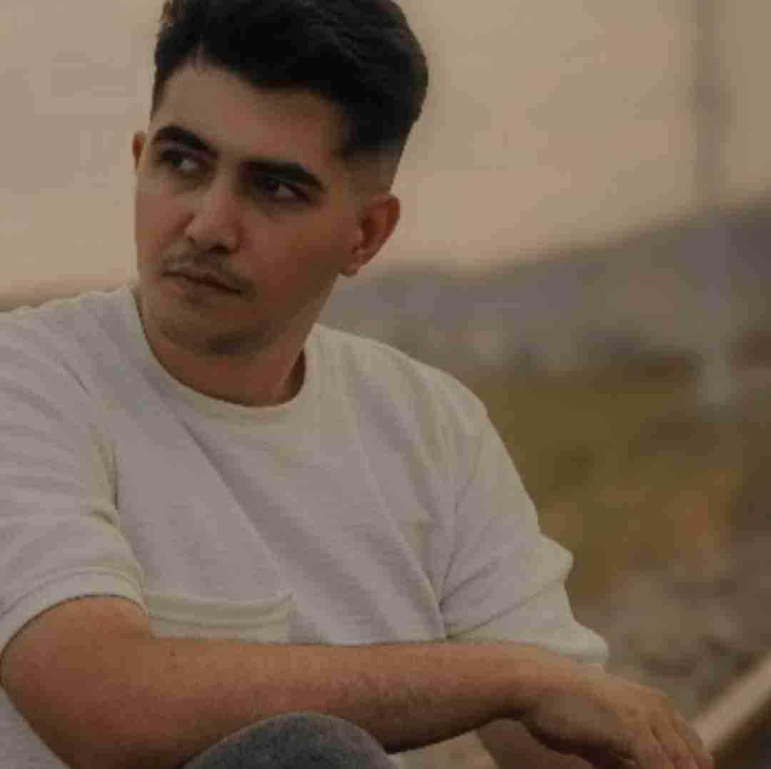 اهورا جواهری طلا تو الا بلا تو آره آره والا تو منم خاطرخواتو