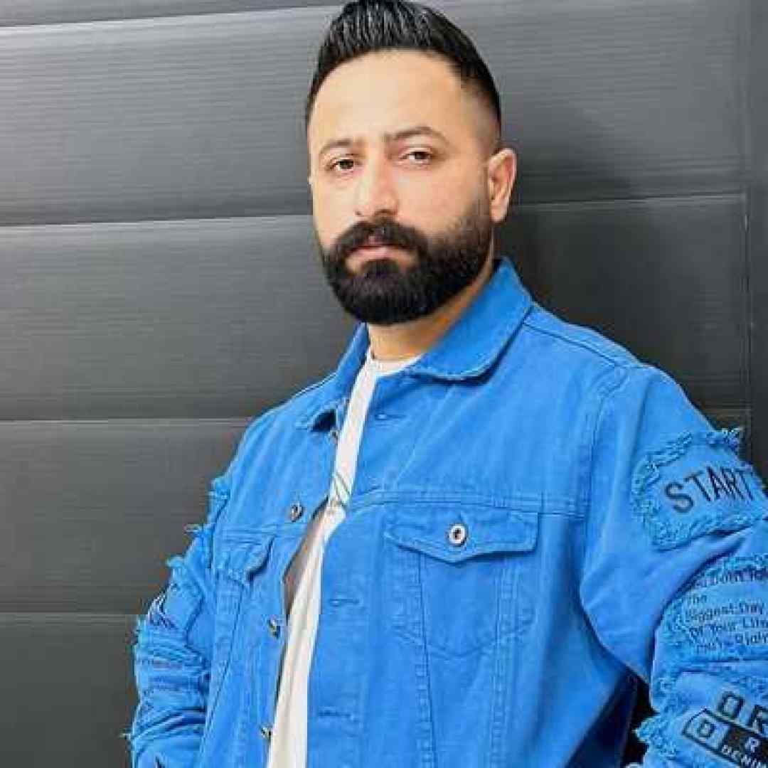 وحید مرادی پسر آریایی