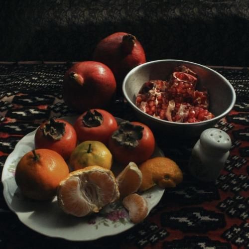 پیر نمیشم باهات پیشمی همرام گیر نمیدم بت