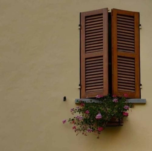 اصلا من به جهنم بر این بارون نم نم دلش تنگ – هوش مصنوعی