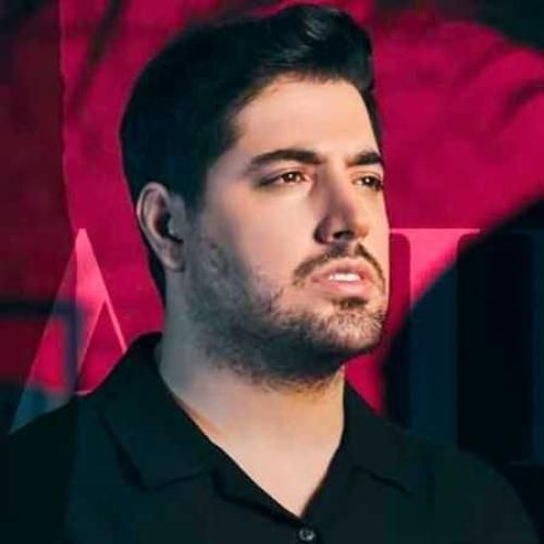 میلاد بابایی من عاشق بودم به چشم سیات واسه اینه هیشکی