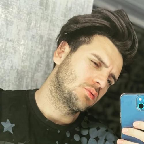 فرهاد نامداری خوب میرقصه قرطی میگه اهل پیک نی