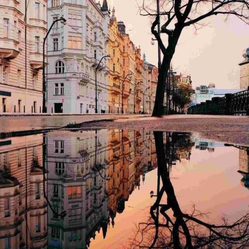  میخوام ازت دور شم اما نمیشه مثل تو مغرور شم