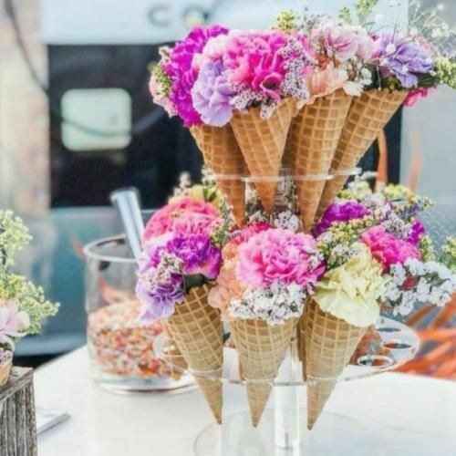 دانلود آهنگ بی اعتمادم کن به همه دنیا اینکه با من باش