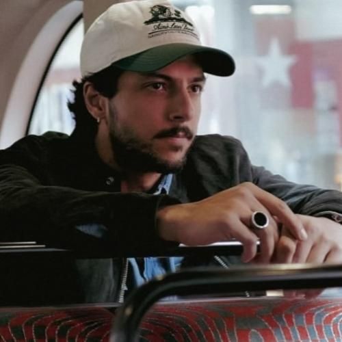 مهراد هیدن عمرمون گذشت چه راحت این یه گله است نه شکایت