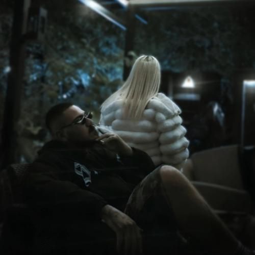 دانلود آهنگ غریبه از حسام تی ام